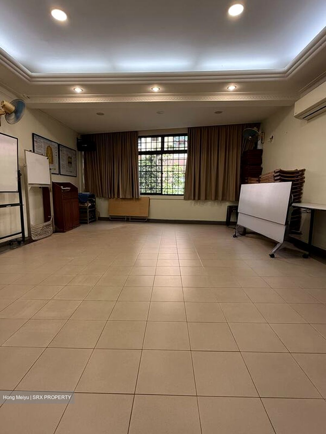 Lorong 24a Geylang (D14), Terrace #566216221